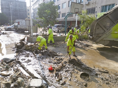 恩施洪涝过后，重建家园美好新篇报道